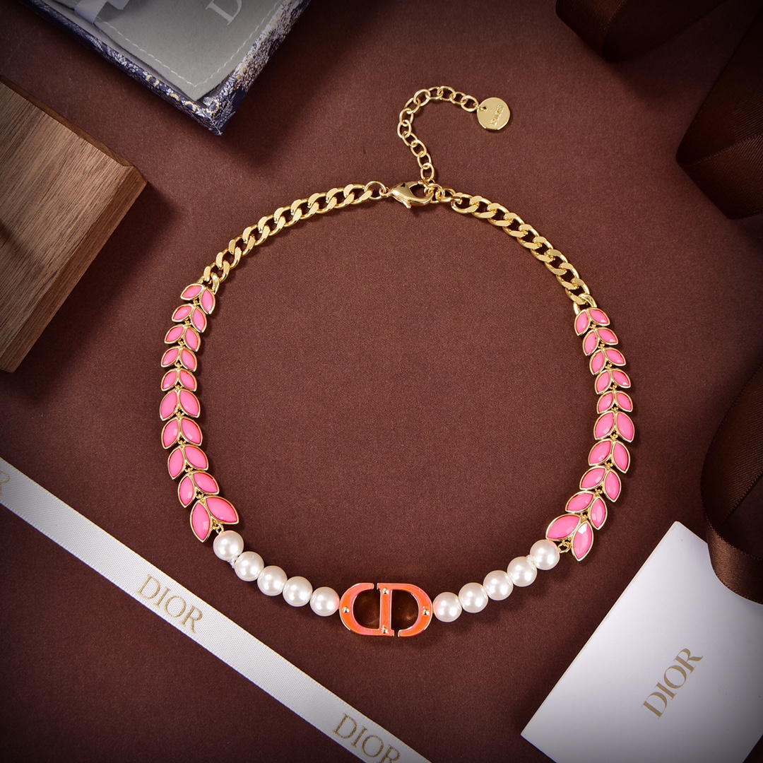 Dior 30 Montaigne Necklace - DopestKickz