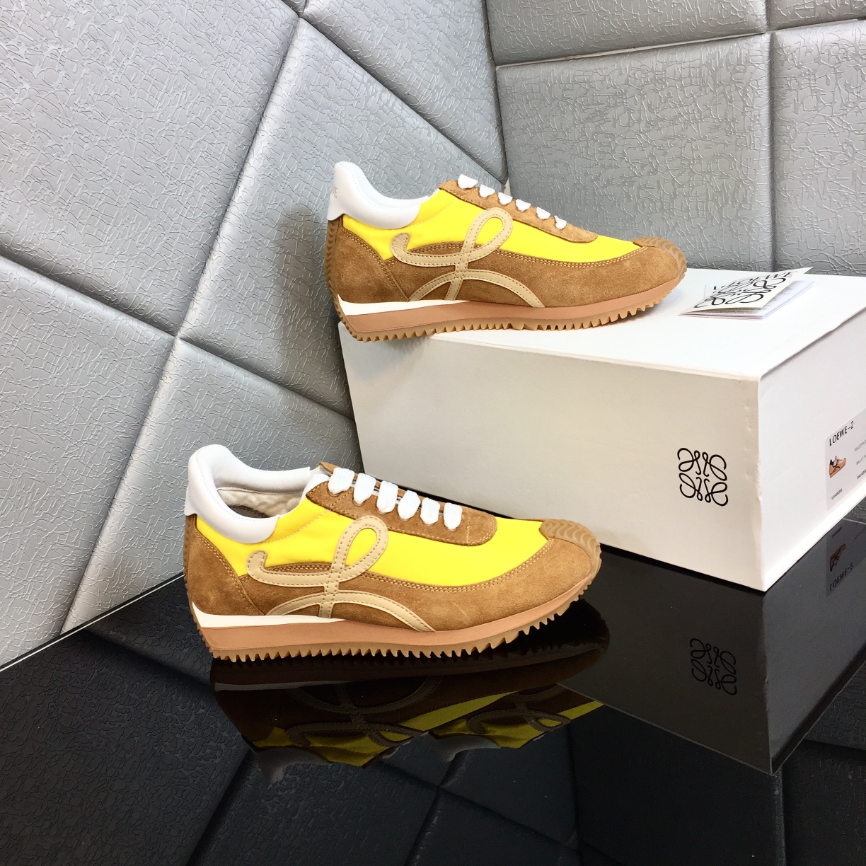 Loewe Flow Runner In Calfskin - DopestKickz