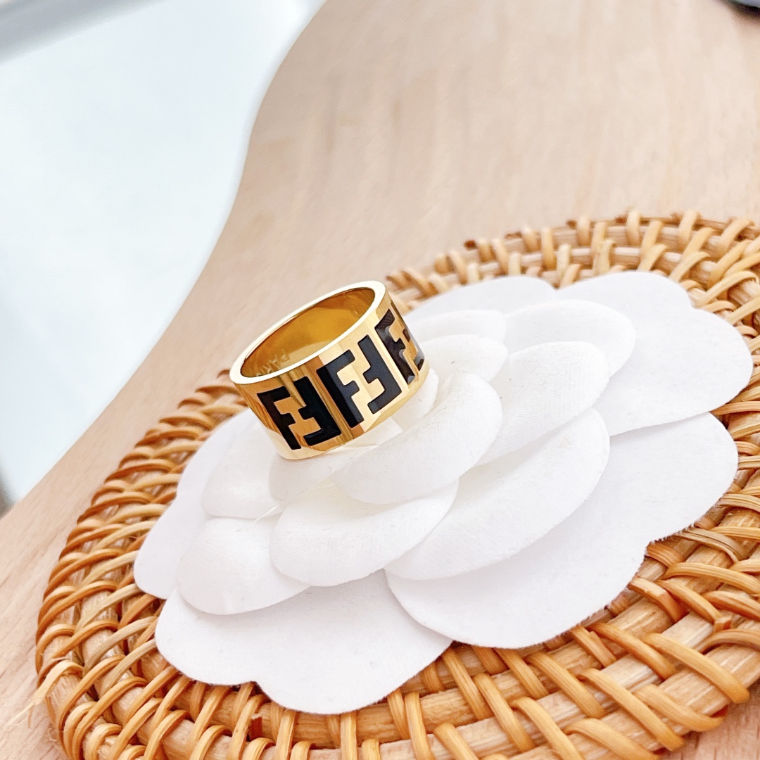 Fendi Ring - DopestKickz