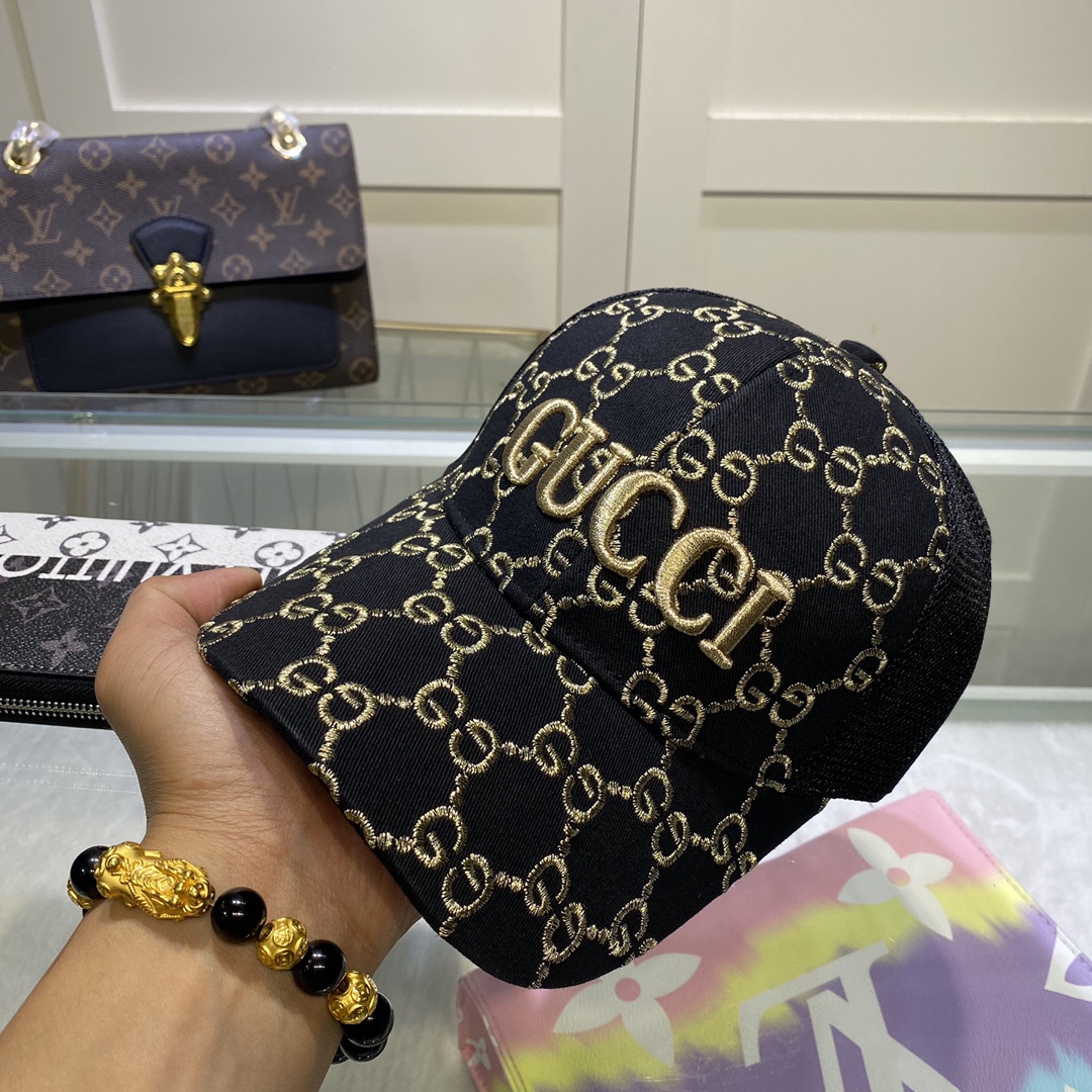 Gucci GG  Baseball Cap In Black - DopestKickz