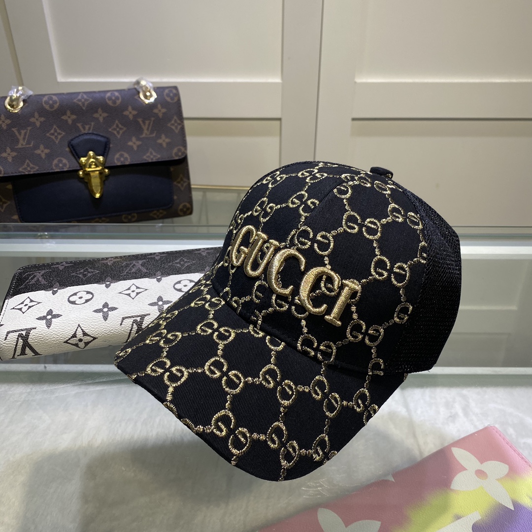Gucci GG  Baseball Cap In Black - DopestKickz