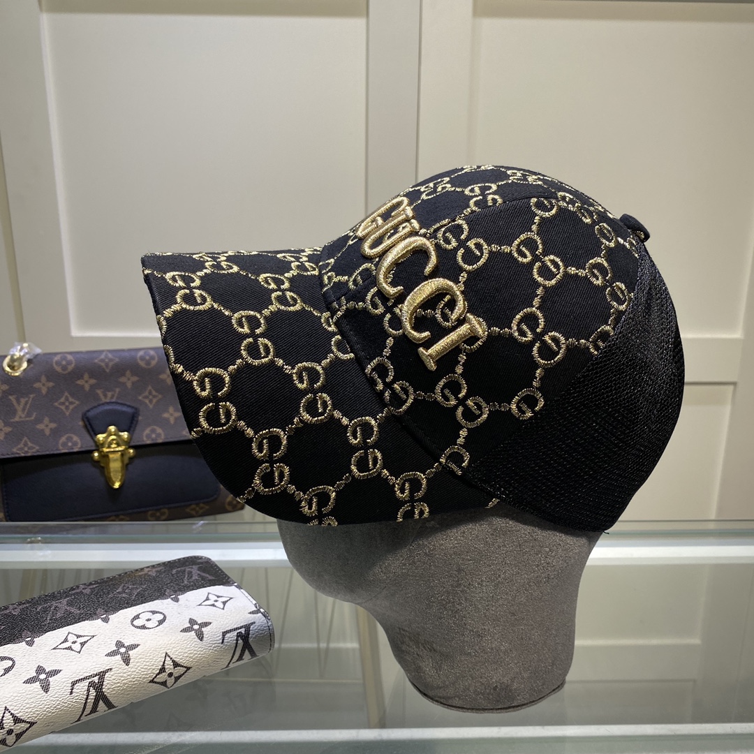 Gucci GG  Baseball Cap In Black - DopestKickz