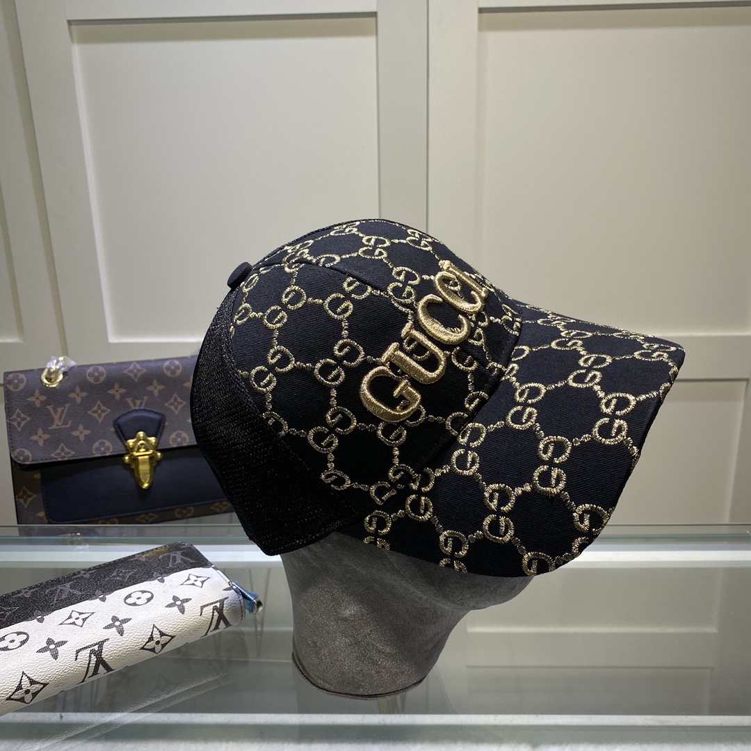 Gucci GG  Baseball Cap In Black - DopestKickz