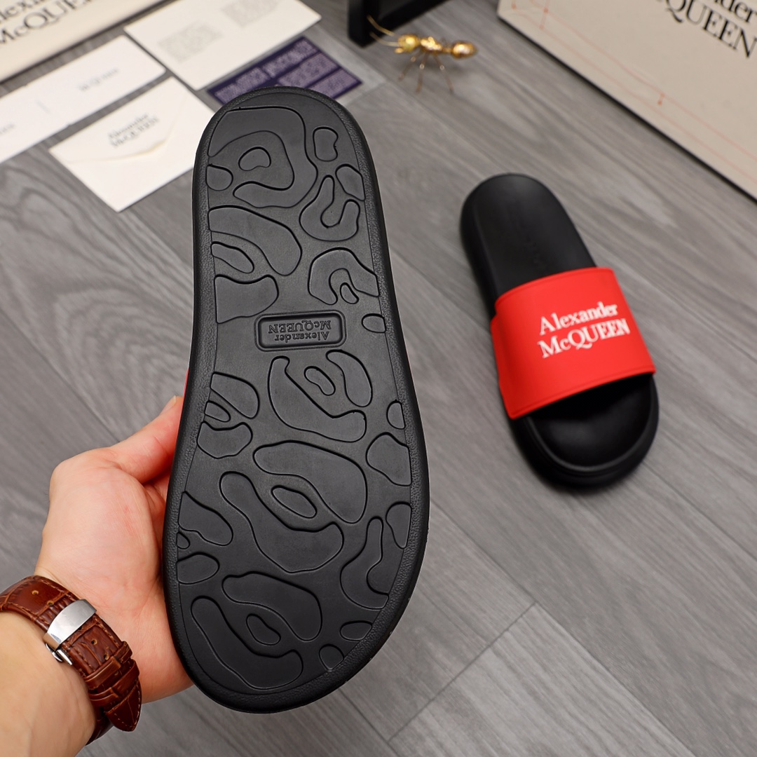 Alexander Mqueen Logo Slipper - DopestKickz