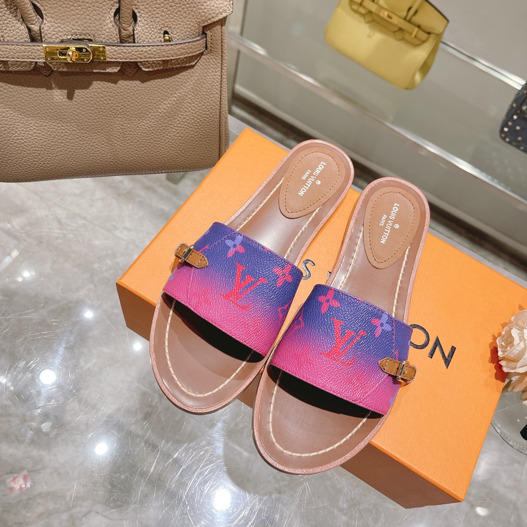 Louis Vuitton Lock It Flat Mule - DopestKickz