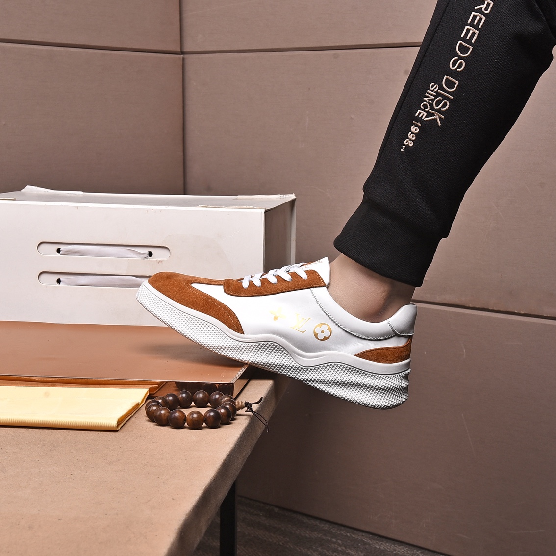 Louis Vuitton Men's Logo Sneaker - DopestKickz