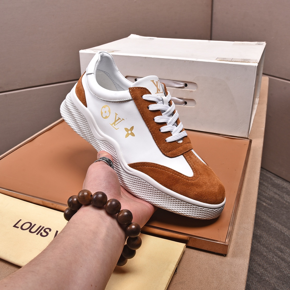 Louis Vuitton Men's Logo Sneaker - DopestKickz