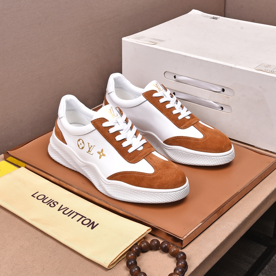 Louis Vuitton Men's Logo Sneaker - DopestKickz