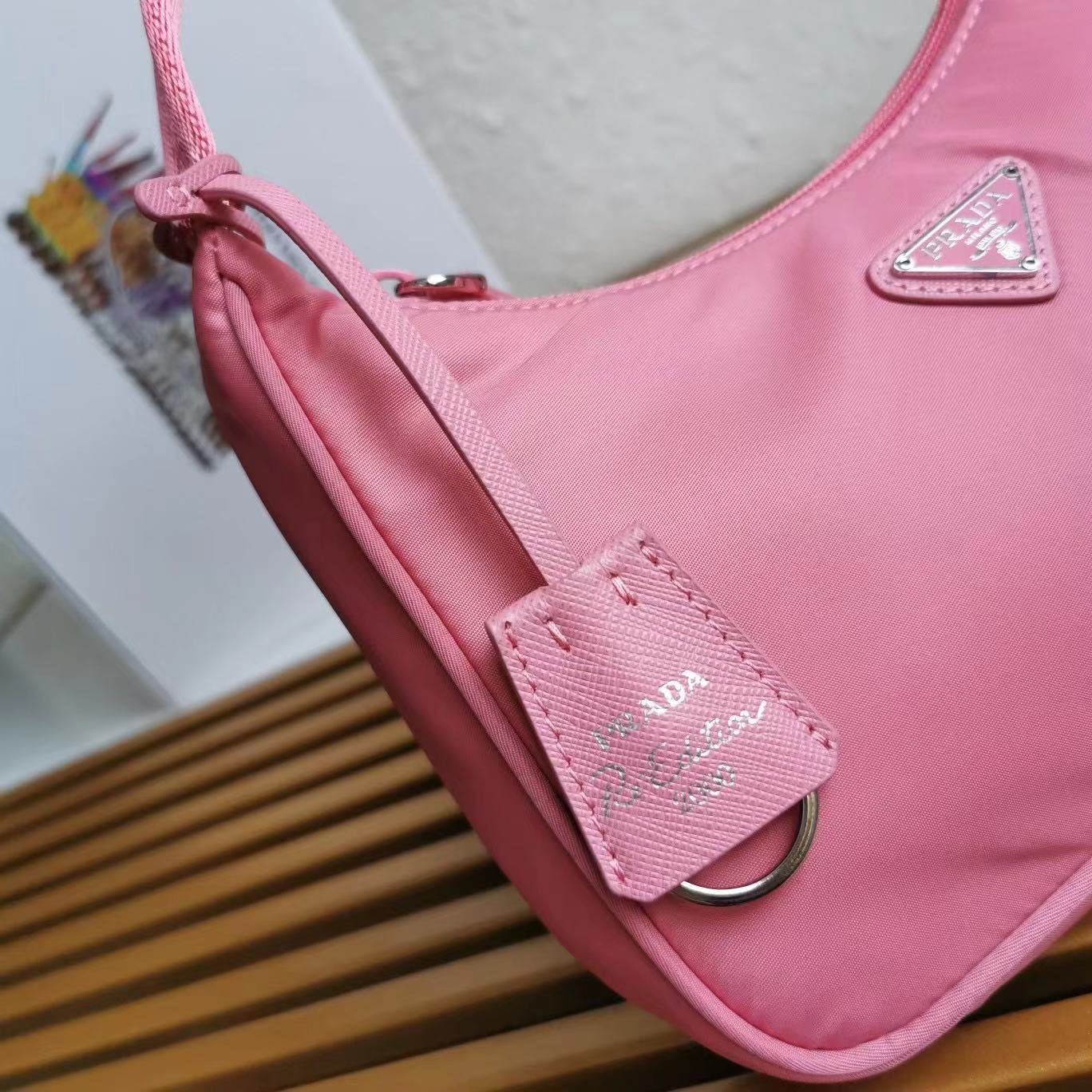 Prada Logo Shoulder  Bag (23-13-5cm) - DopestKickz