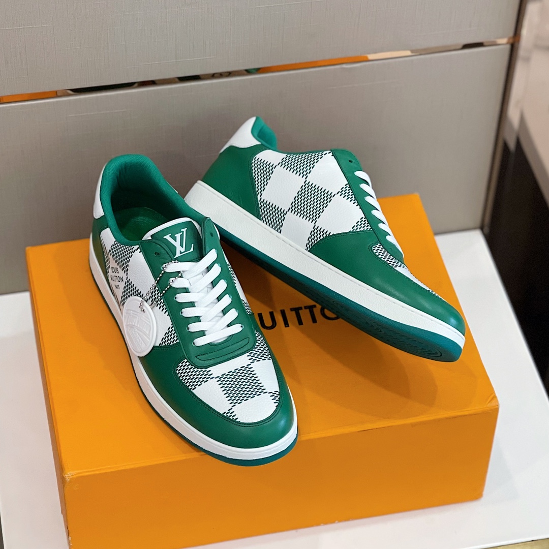 Louis Vuitton Men's Rivoli Sneaker - DopestKickz