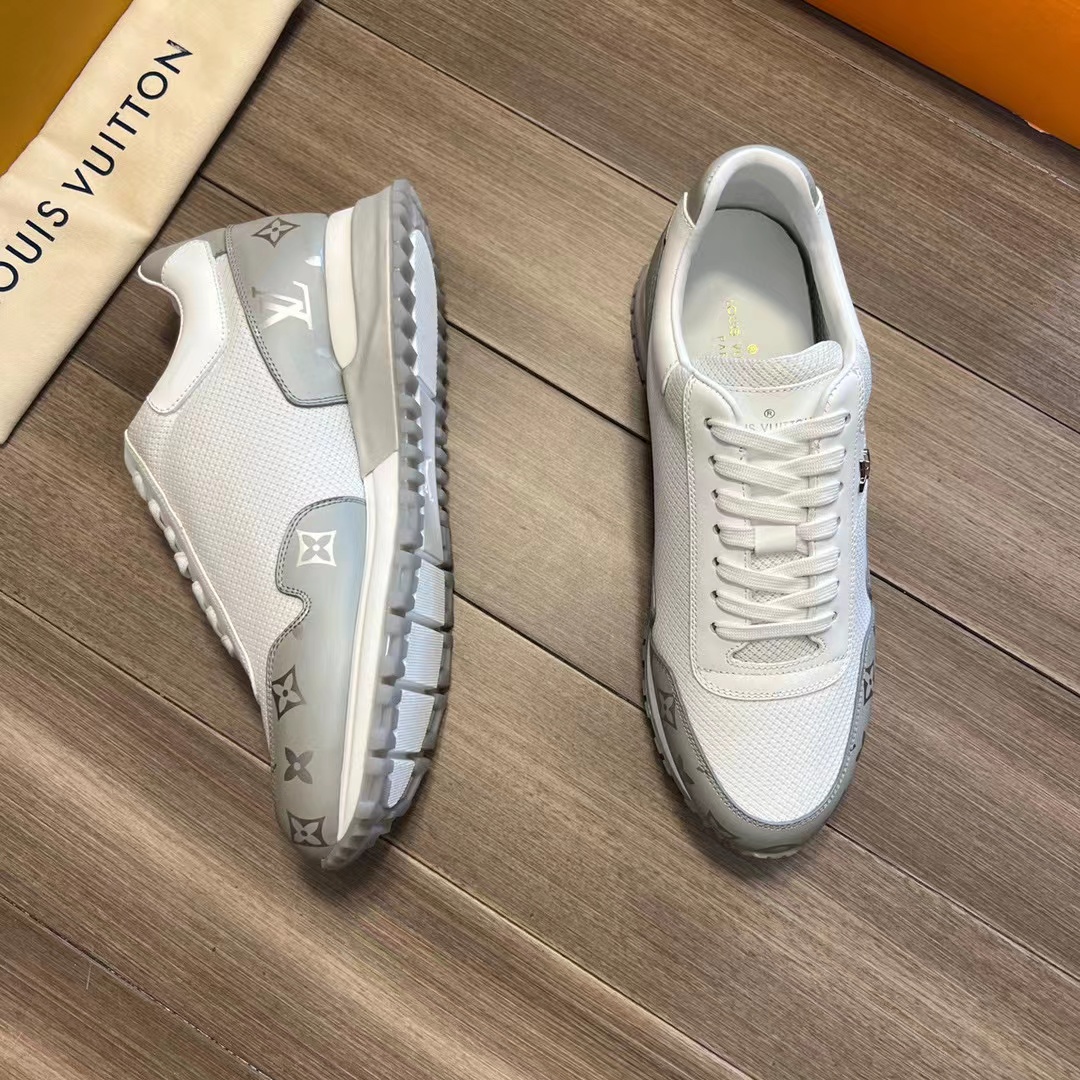 Louis Vuitton Logo Sneaker - DopestKickz