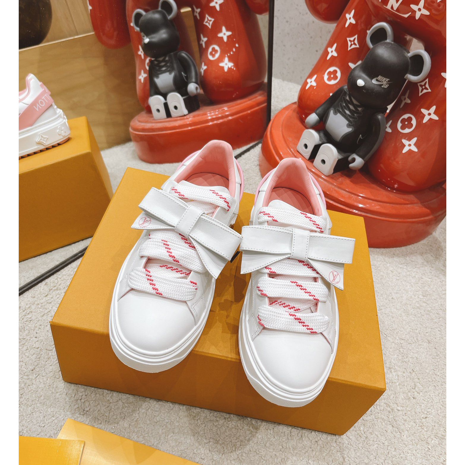 Louis Vuitton Logo Sneaker - DopestKickz