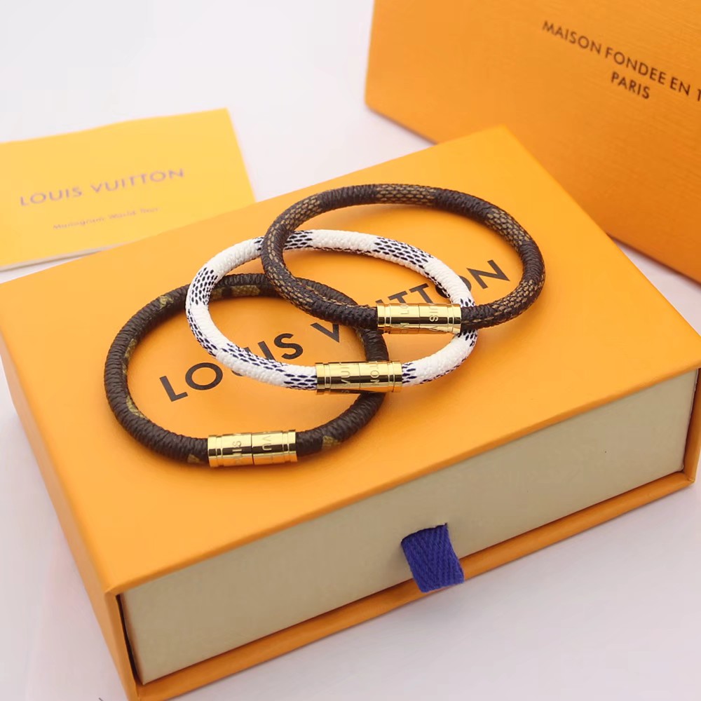 Louis Vuitton Bracelet - DopestKickz