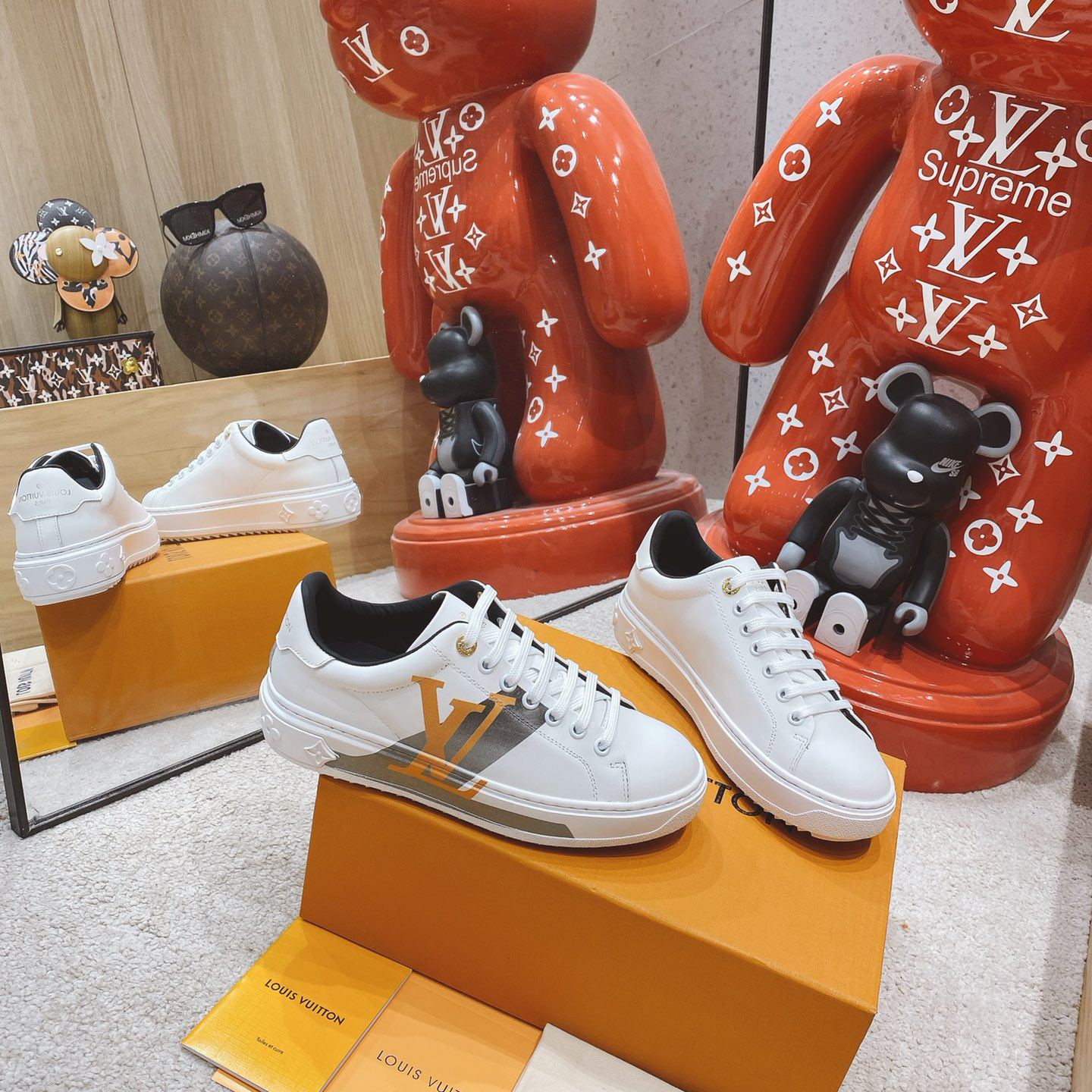 Louis Vuitton Logo Sneaker - DopestKickz
