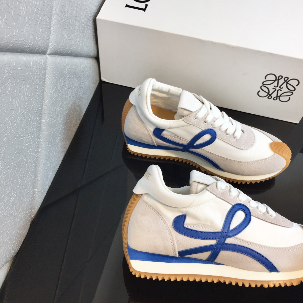 Loewe Flow Runner In Calfskin - DopestKickz