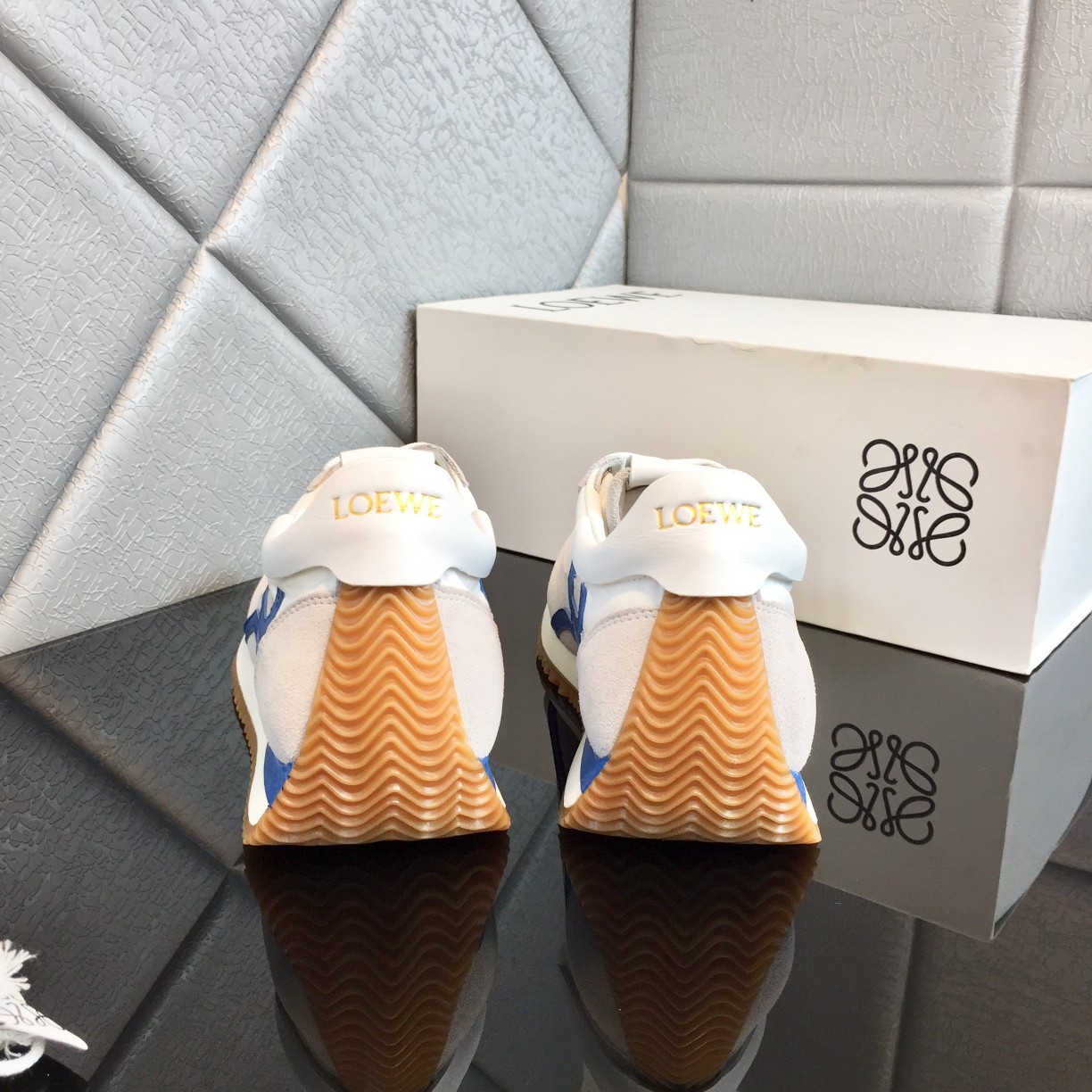 Loewe Flow Runner In Calfskin - DopestKickz