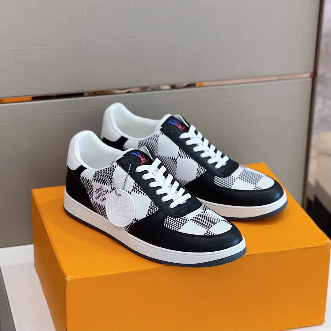 Louis Vuitton Men's Rivoli Sneaker - DopestKickz