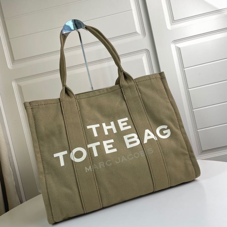 Marc Jacobs The MediumTraveler Tote Bag(41.5cm-12.5-35cm) - DopestKickz