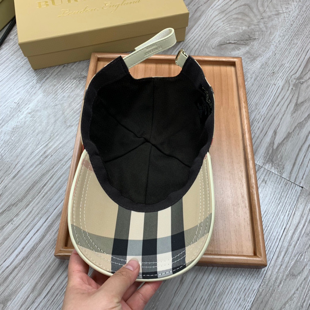 Burberry Vintage Check And Icon Stripe Baseball Cap - DopestKickz