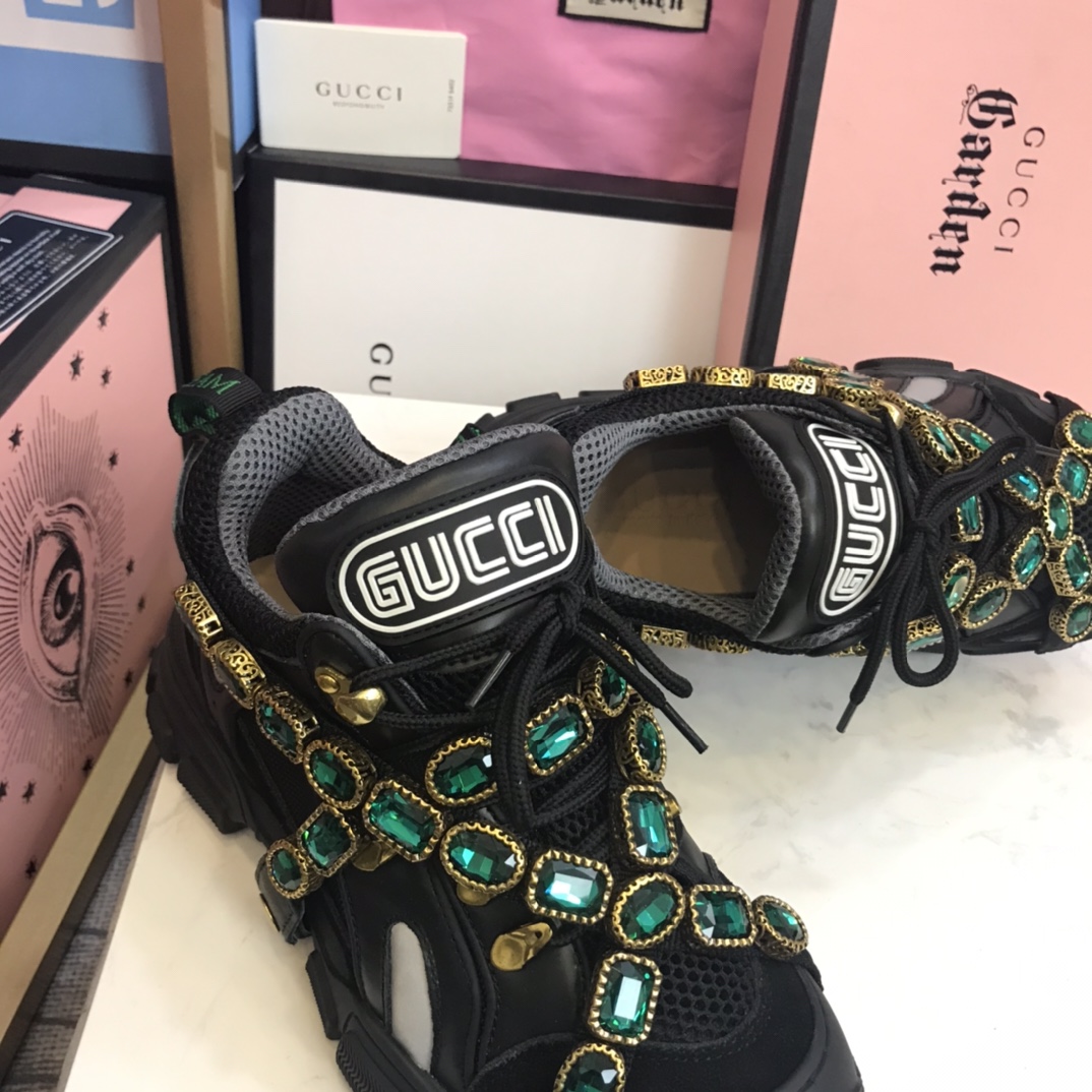 Gucci Logo Sneaker - DopestKickz