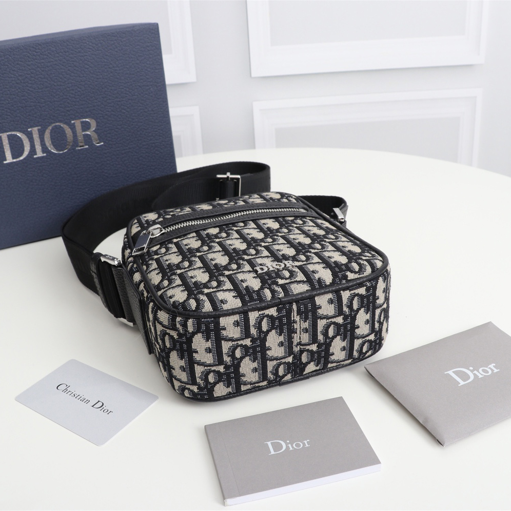 Dior Obique Messengers Bag(14.5- 18-6cm)  - DopestKickz
