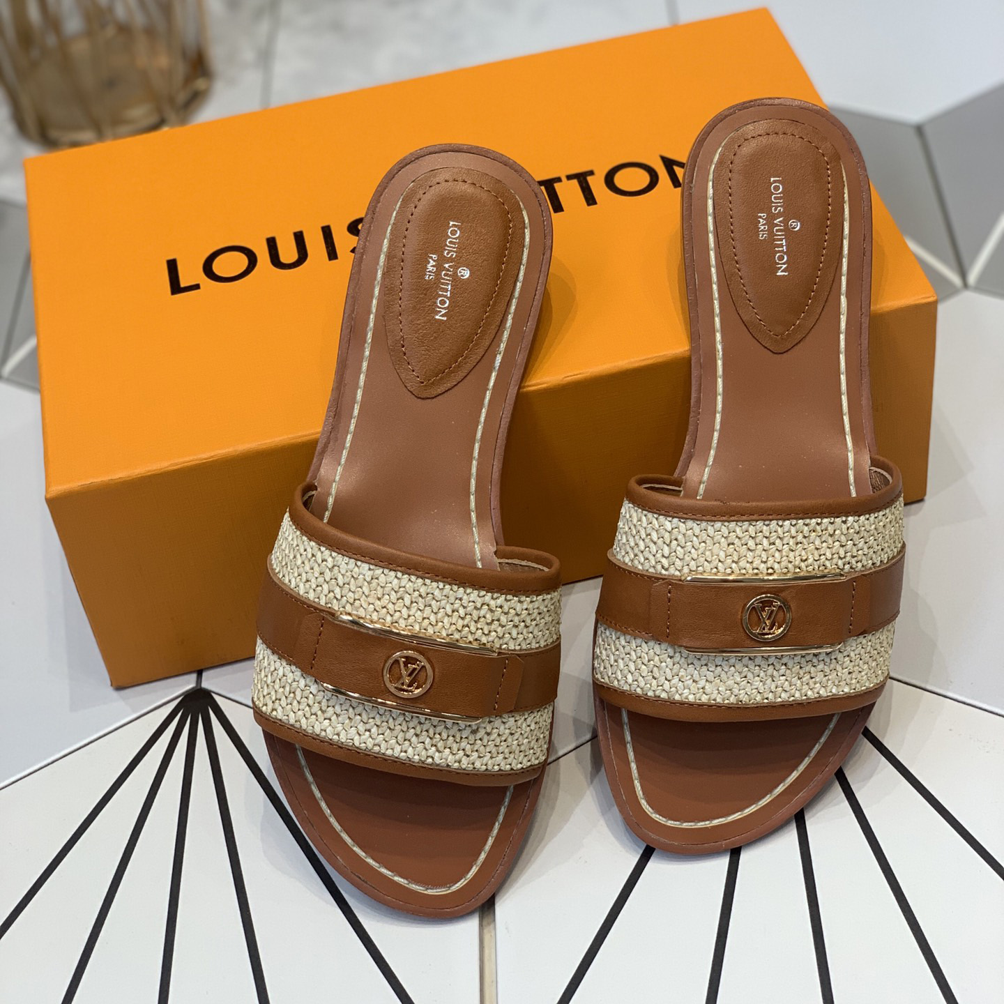 Louis Vuitton Lock It Flat Mule   1AA1A6 - DopestKickz
