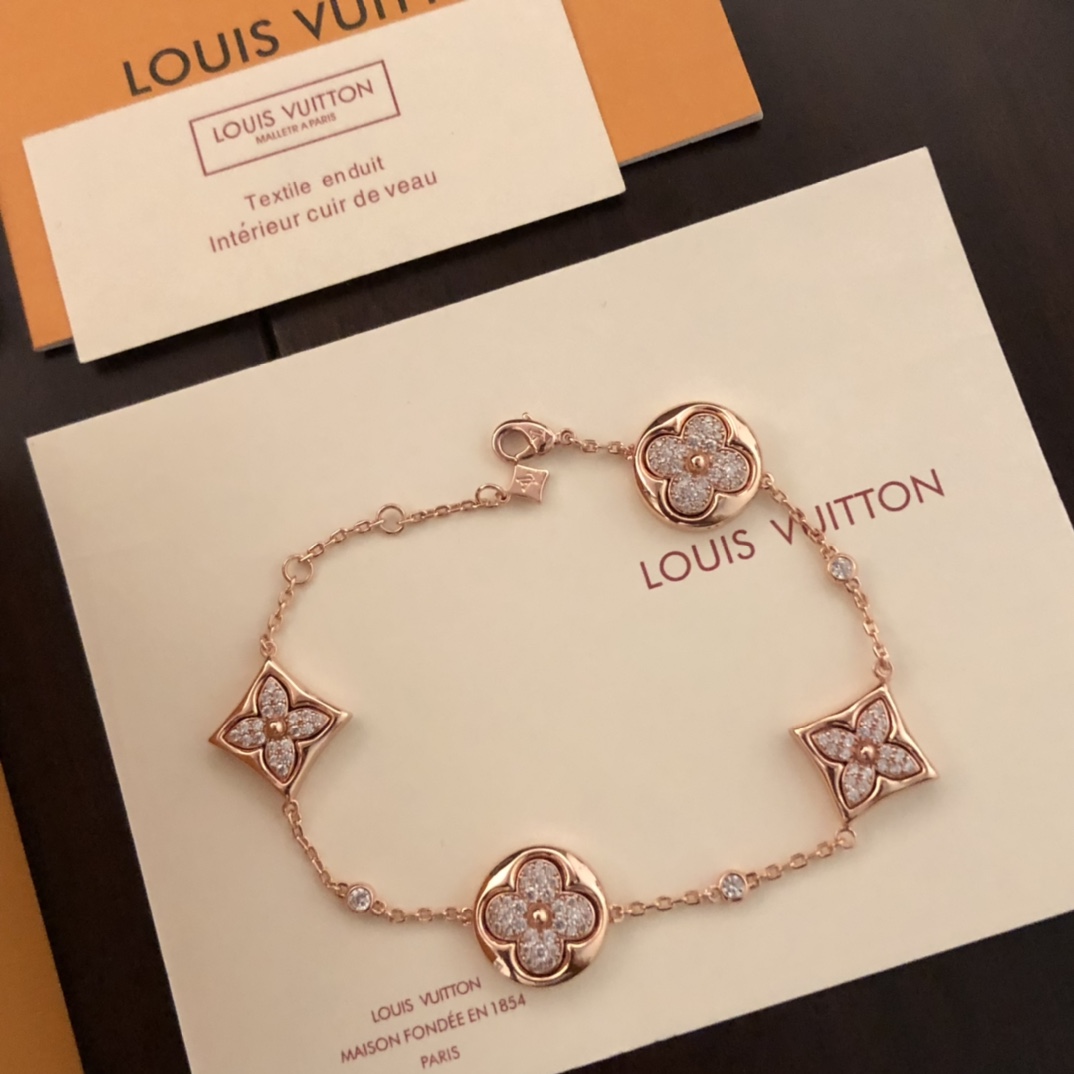 Louis Vuitton Color Blossom BB Multi-Motifs Bracelet   Q95650 - DopestKickz