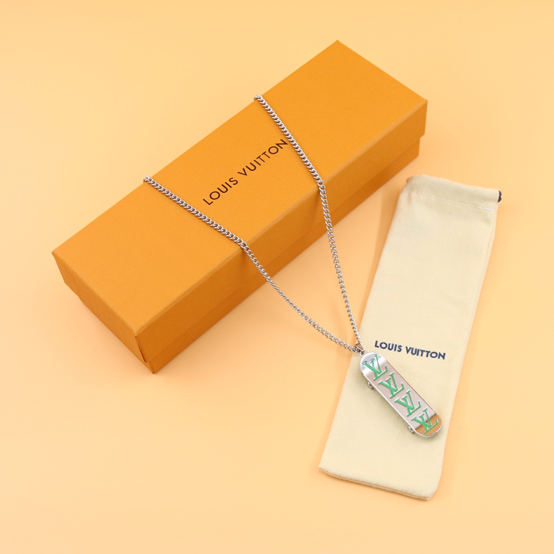 Louis Vuitton LV Skateboard Pendant   MP3277 - DopestKickz