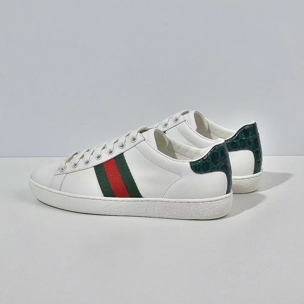 Gucci Logo Sneaker - DopestKickz