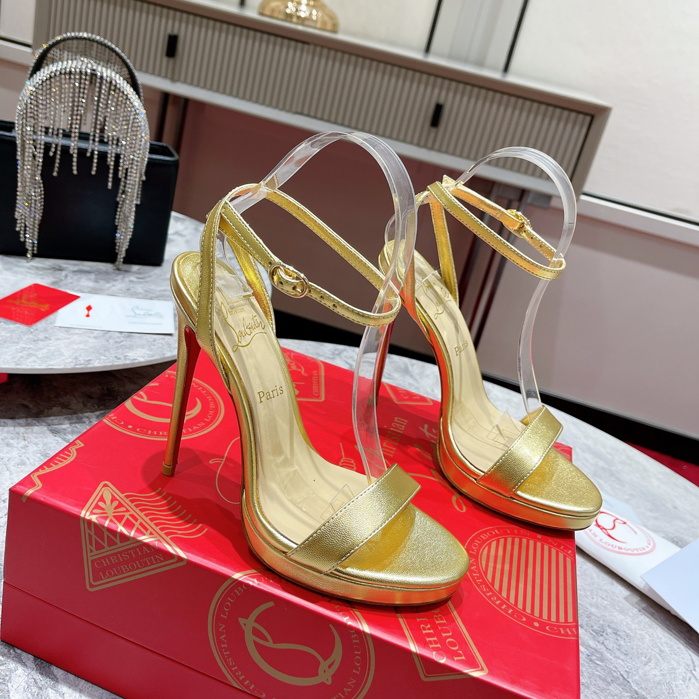 Christian Louboutin   Loubi Queen Sandal(12CM) - DopestKickz