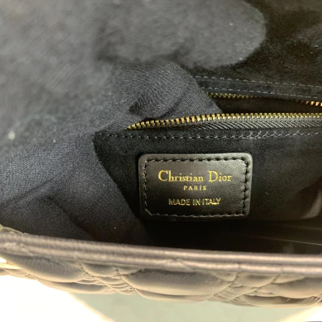 Dior Medium Lady Dior Bag(24-20-11cm) - DopestKickz