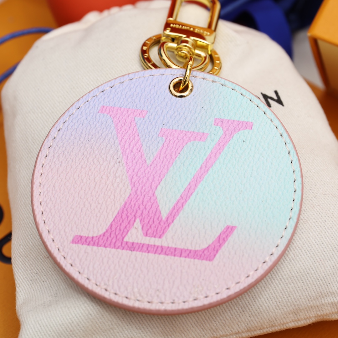 Louis Vuitton Illustre Bag Charm And Key Holder   M00666 - DopestKickz