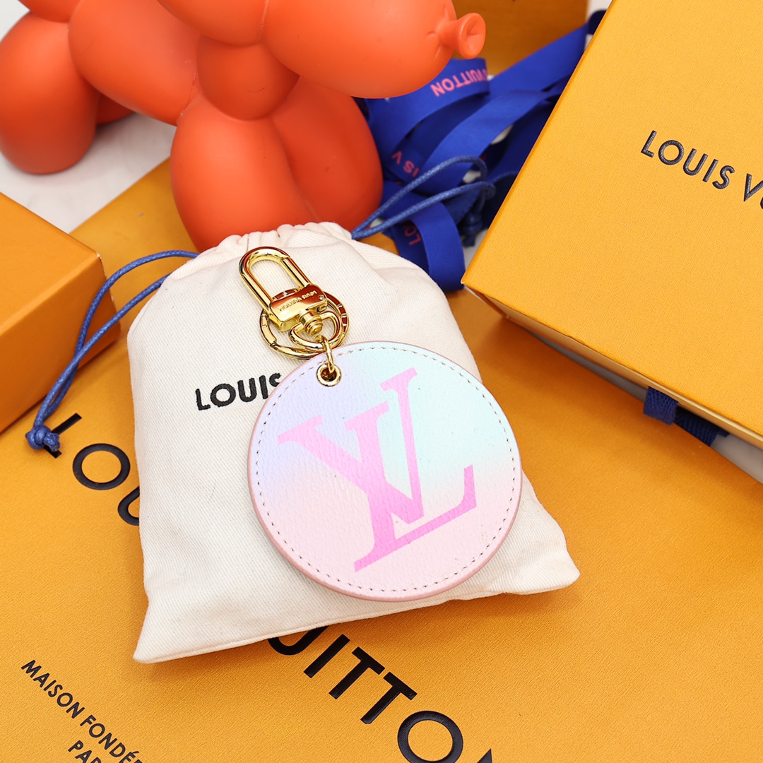 Louis Vuitton Illustre Bag Charm And Key Holder   M00666 - DopestKickz