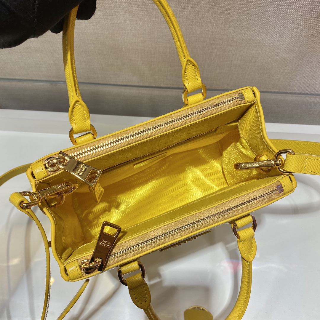 Prada Galleria Saffiano Leather Micro-Bag(20-14.5-9.5cm)   1BA906 - DopestKickz