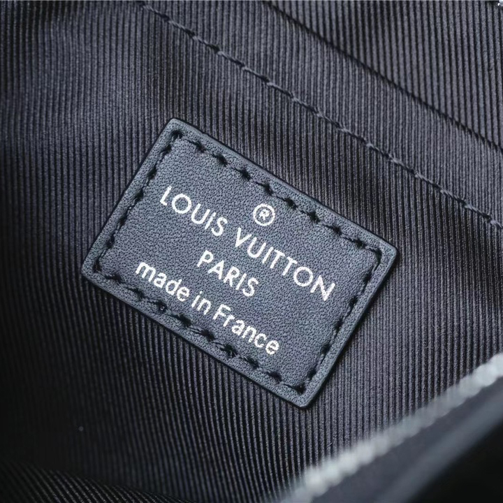 Louis Vuitton Monogram  Shoulder Bag(22-14.5-4.5cm)   - DopestKickz