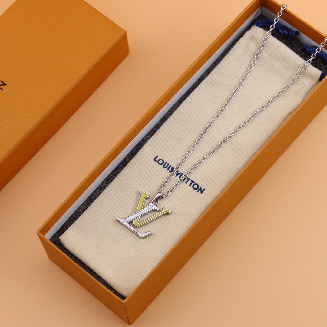 Louis Vuitton LV Colours Pendant   M00526 - DopestKickz