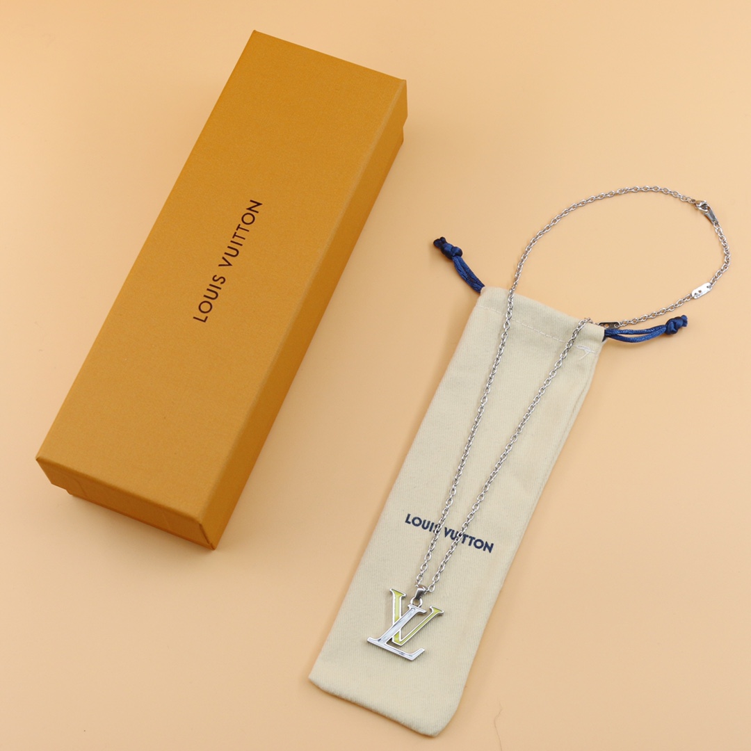 Louis Vuitton LV Colours Pendant   M00526 - DopestKickz