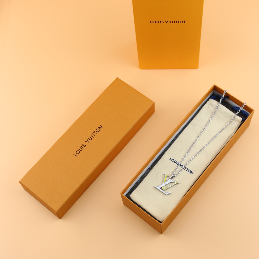 Louis Vuitton LV Colours Pendant   M00526 - DopestKickz