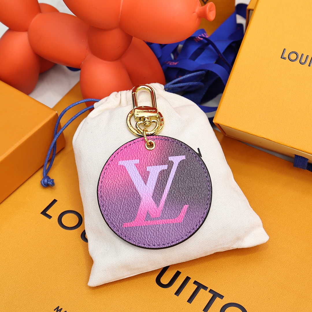 Louis Vuitton Illustre Bag Charm And Key Holder   M00665 - DopestKickz
