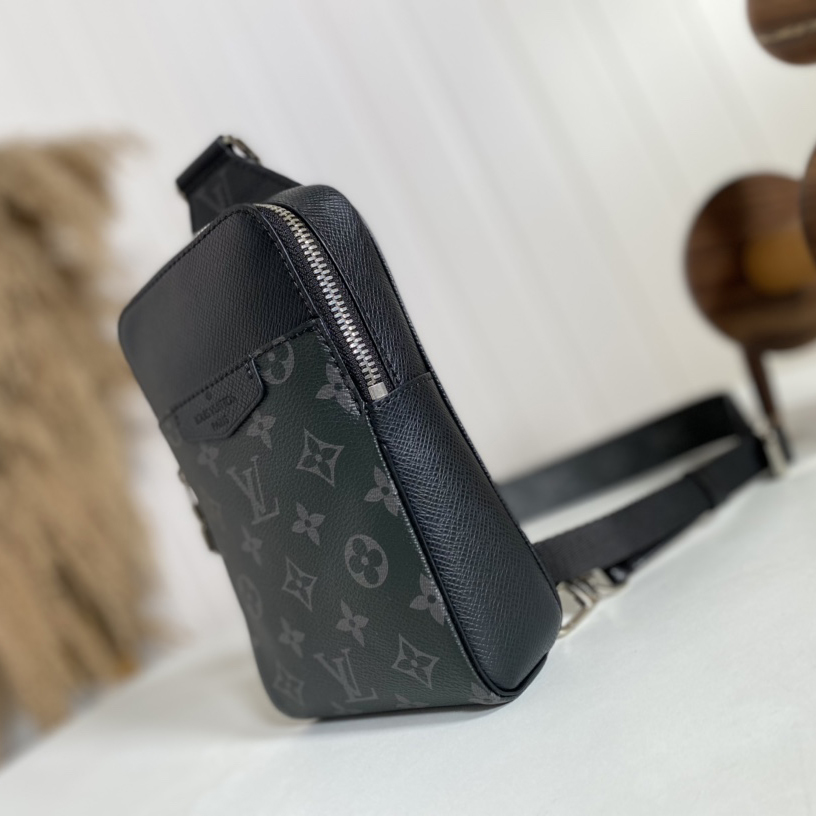 Louis Vuitton Outdoor Slingbag(13-21-5cm)   M30741 - DopestKickz