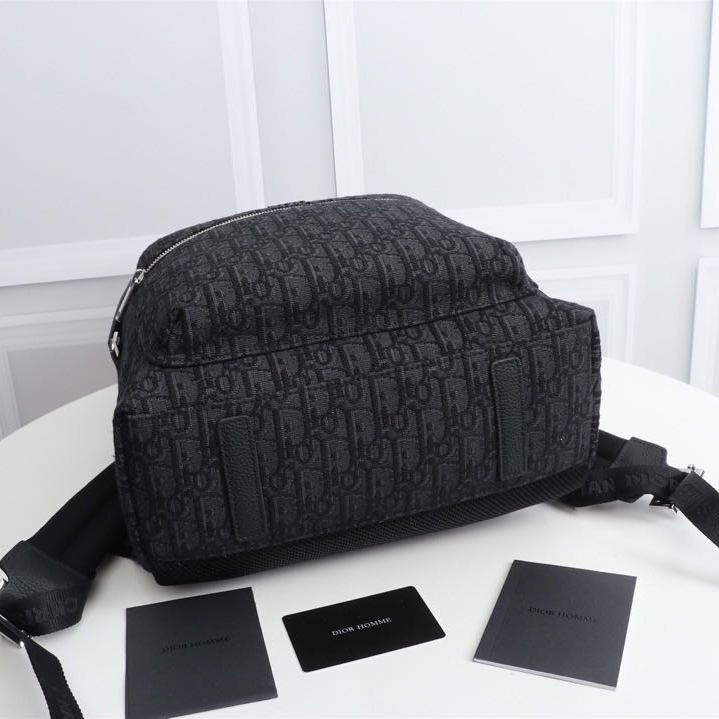 Dior Oblique Backpack(30-42-15cm) - DopestKickz