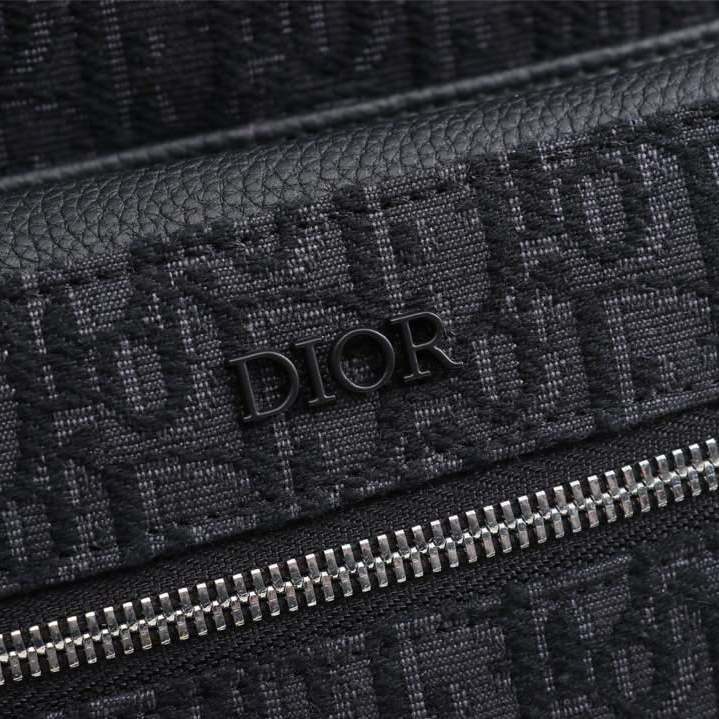 Dior Oblique Backpack(30-42-15cm) - DopestKickz