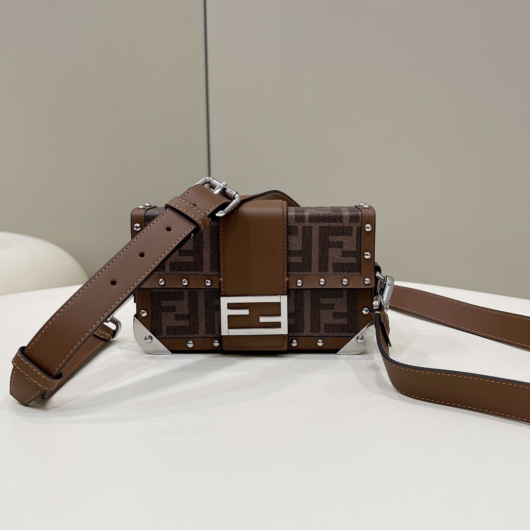 Fendi Baguette Trunk Mini Brown Fabric Bag(18.5-11.5-5cm) - DopestKickz