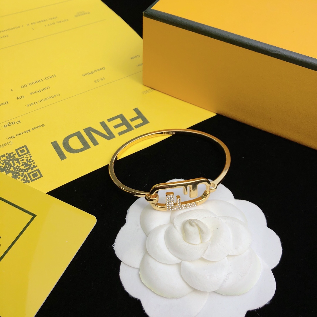 Fendi O’Lock Bracelet - DopestKickz