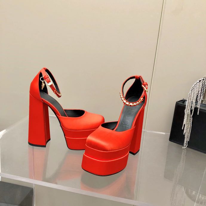 Versace Medusa Aevitsa Platform Pumps(15.5cm) - DopestKickz