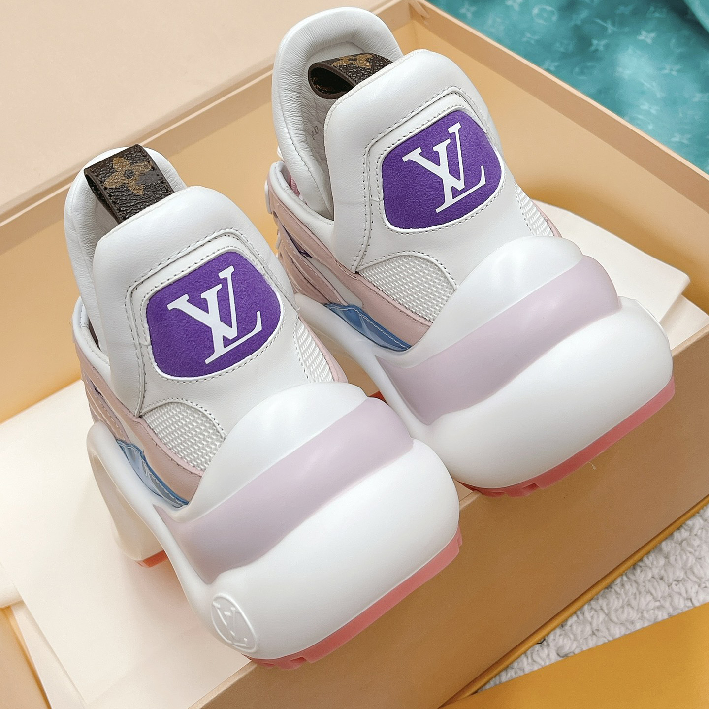 Louis Vuitton LV Archlight Sneaker    - DopestKickz
