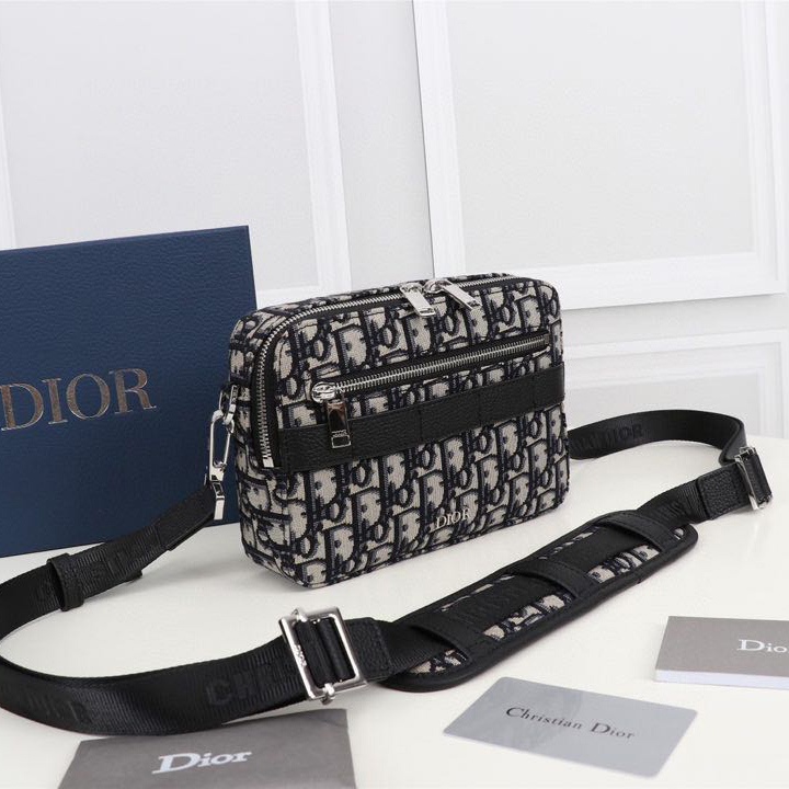 Dior Beige And Black Dior Oblique Jacquard Safari Messenger Bag - DopestKickz