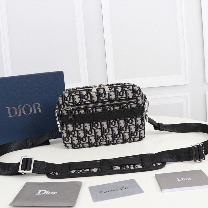 Dior Beige And Black Dior Oblique Jacquard Safari Messenger Bag - DopestKickz