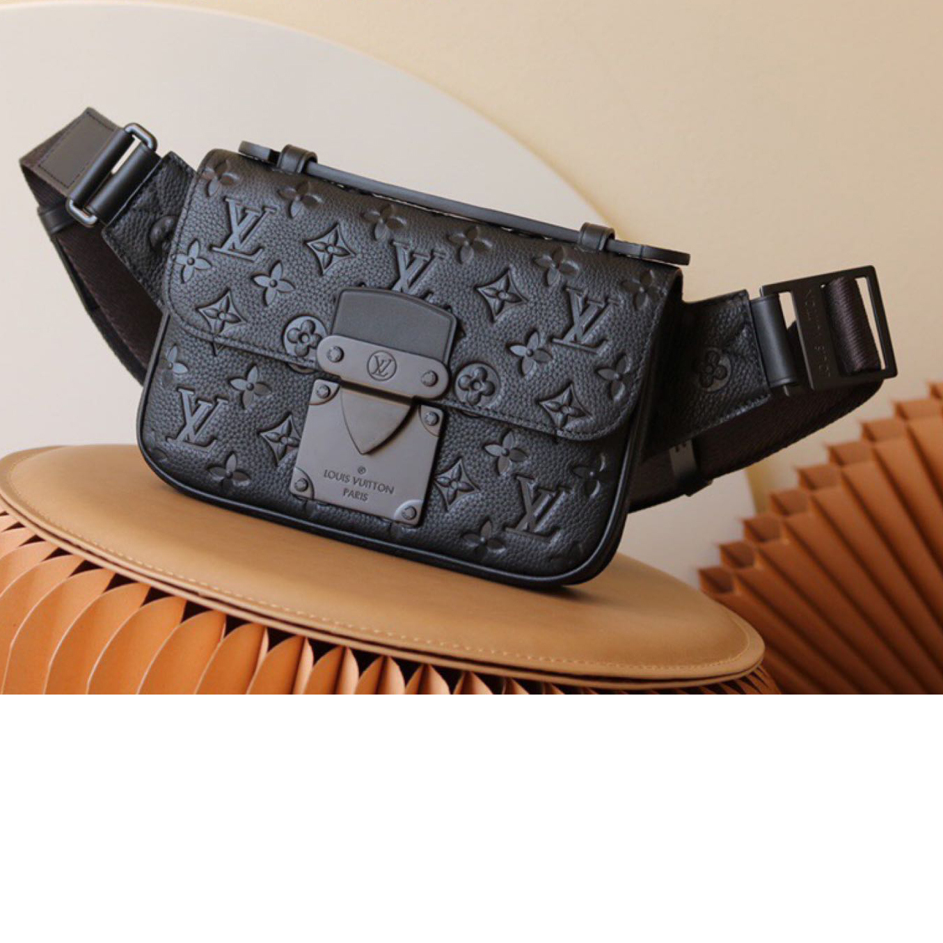 Louis Vuitton S Lock Sling Bag(21-15-4 cm) - DopestKickz