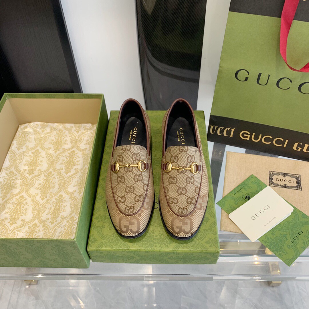Gucci Women's Maxi GG Gucci Jordaan Loafer - DopestKickz